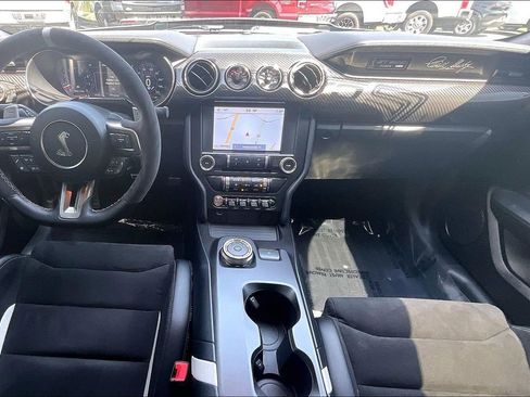 Used 2022 Ford Mustang Shelby GT500 w/ Carbon Fiber Track Pack image 9