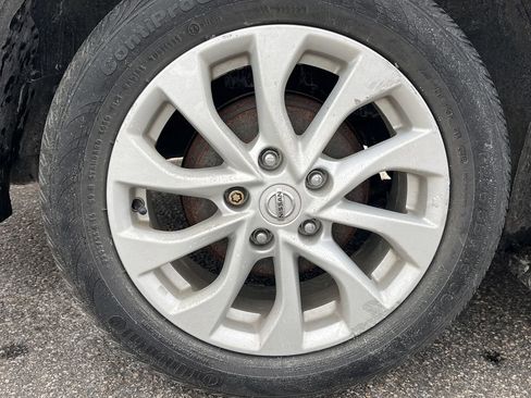 Used 2019 Nissan Sentra SV image 24