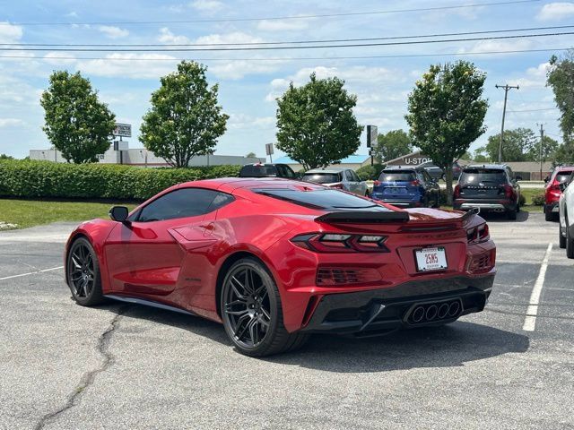 Used 2024 Chevrolet Corvette Z06 RWD image 7