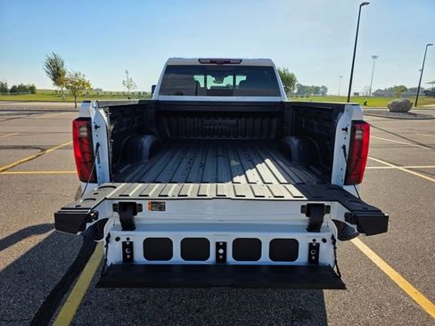 New 2026 GMC Sierra 3500 Denali w/ Denali Reserve Package image 31