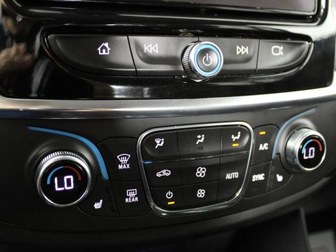 Used 2021 Chevrolet Traverse RS w/ LPO, Floor Liner Package AWD/4WD image 25