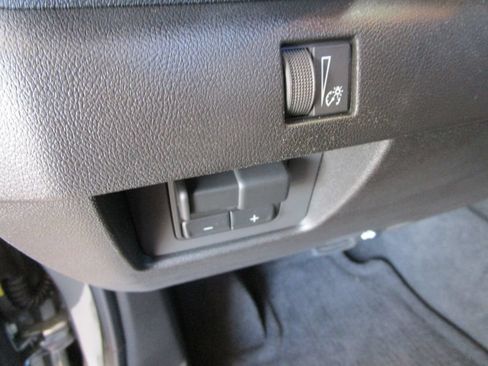 New 2026 GMC Canyon Elevation w/ Convenience Package RWD image 54