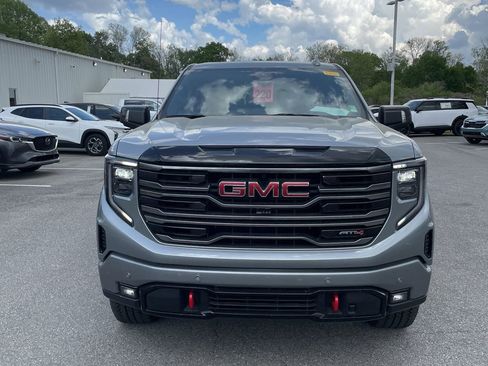 Used 2025 GMC Sierra 1500 AT4 w/ AT4 Premium Package image 2