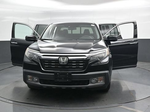Used 2018 Honda Ridgeline RTL-E image 44