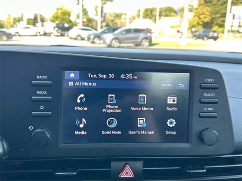 Certified 2025 Hyundai Elantra Sport w/ Cargo Package image 28