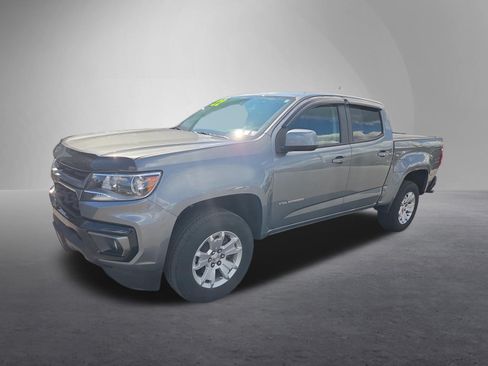 Used 2022 Chevrolet Colorado LT w/ LT Convenience Package AWD/4WD image 8