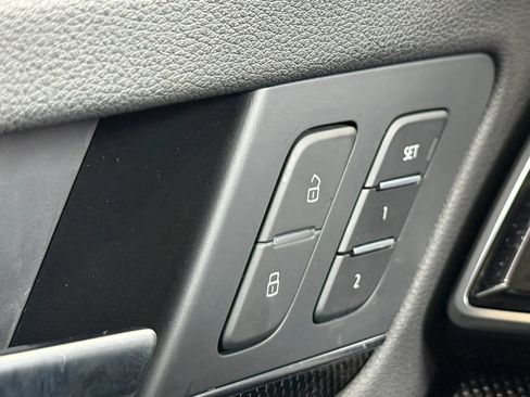 Used 2021 Audi SQ5 Premium Plus image 22