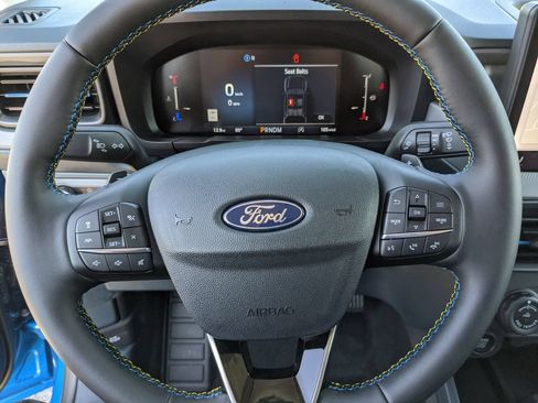 New 2026 Ford Maverick Lobo AWD/4WD image 28