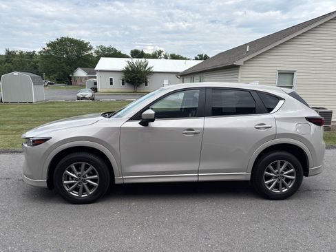 Used 2025 MAZDA CX-5 AWD 2.5 S w/ Preferred Package image 7