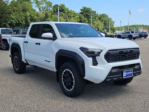 New 2026 Toyota Tacoma 4x4 Double Cab image 3