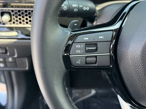 Used 2024 Honda Civic Touring image 21