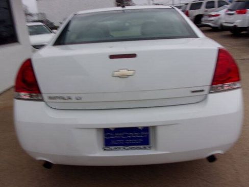 Used 2016 Chevrolet Impala LT FWD image 8