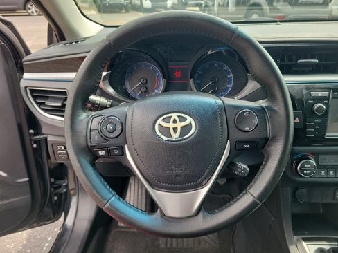 Used 2016 Toyota Corolla S FWD image 22