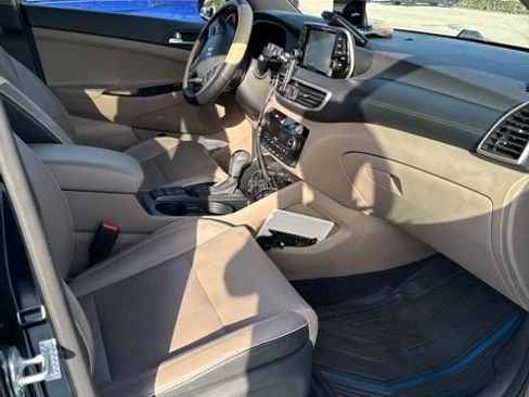 Certified 2021 Hyundai Tucson Limited FWD image 13