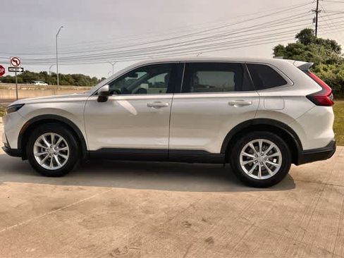 Used 2024 Honda CR-V EX image 4