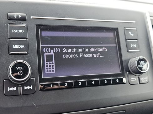 Used 2019 Honda Ridgeline Sport image 10