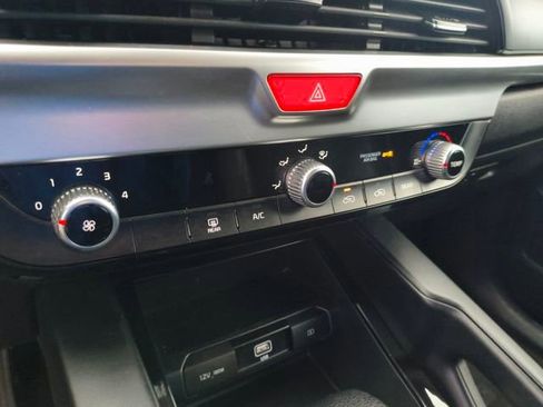 Used 2021 Kia Telluride LX image 18