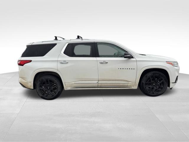 Used 2021 Chevrolet Traverse Premier w/ LPO, 'HIT The Road' Package AWD/4WD image 6