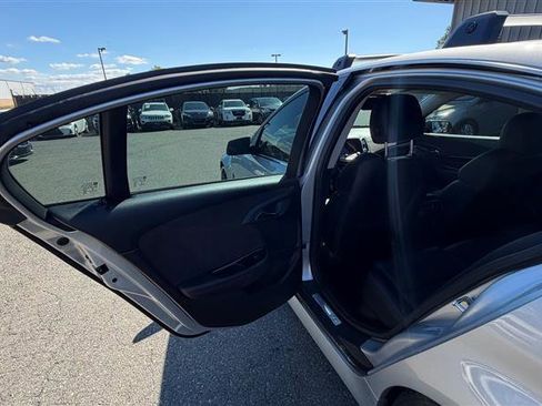 Used 2016 Chevrolet SS image 26