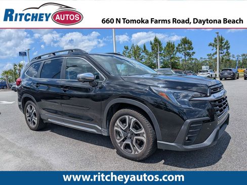 Used 2023 Subaru Ascent Limited w/ Technology Package AWD/4WD image 1