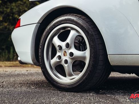 Used 1997 Porsche 911 Carrera image 46