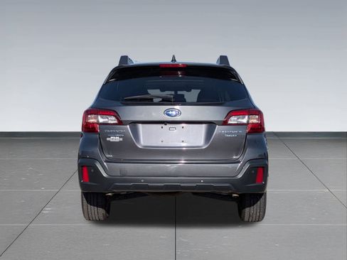 Used 2019 Subaru Outback 3.6R Limited image 5