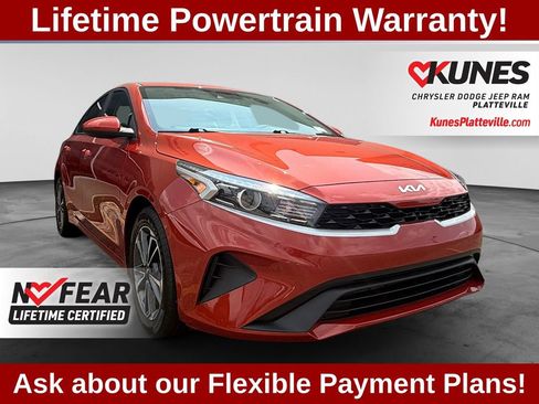 Used 2024 Kia Forte LXS FWD image 1