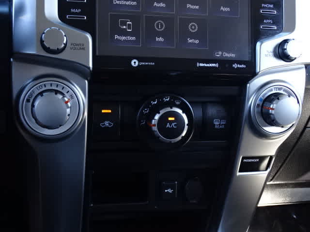 Used 2023 Toyota 4Runner SR5 Premium w/ Moonroof Package AWD/4WD image 31