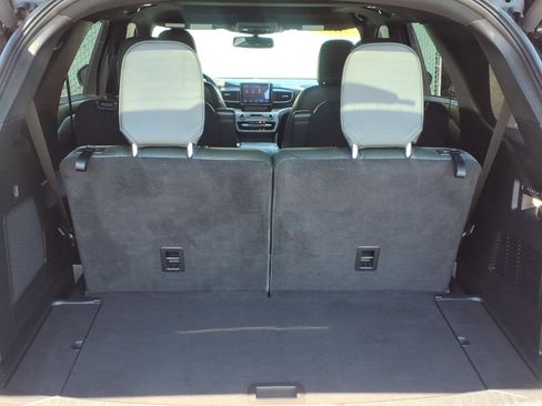 Used 2022 Ford Explorer Timberline w/ Timberline Technology Package AWD/4WD image 10