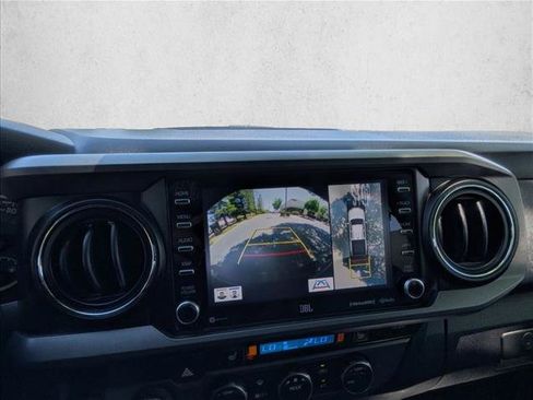 Used 2020 Toyota Tacoma TRD Pro AWD/4WD image 19