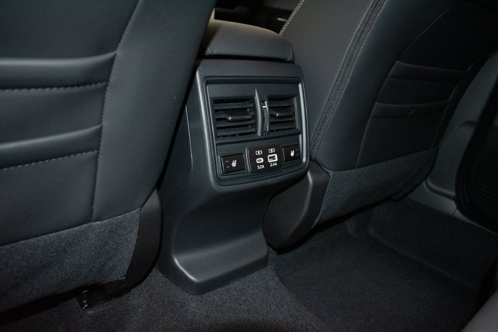 New 2026 Subaru Outback Limited AWD/4WD image 24