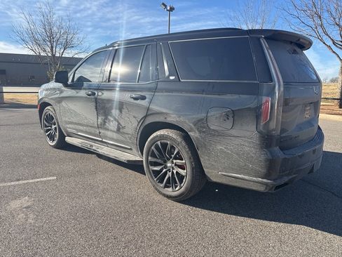 Used 2023 Cadillac Escalade Sport Platinum image 6