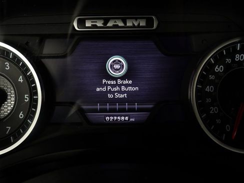 Used 2023 RAM 1500 Laramie image 17