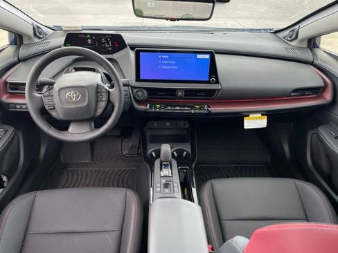 Used 2025 Toyota Prius Plug-In Hybrid w/ Limited Premium Package image 10