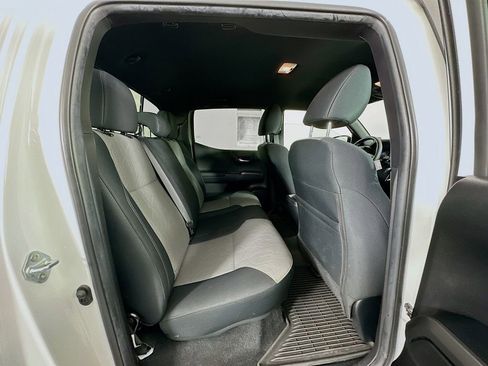 Used 2023 Toyota Tacoma TRD Off-Road w/ Black Out Package (TMS) AWD/4WD image 26