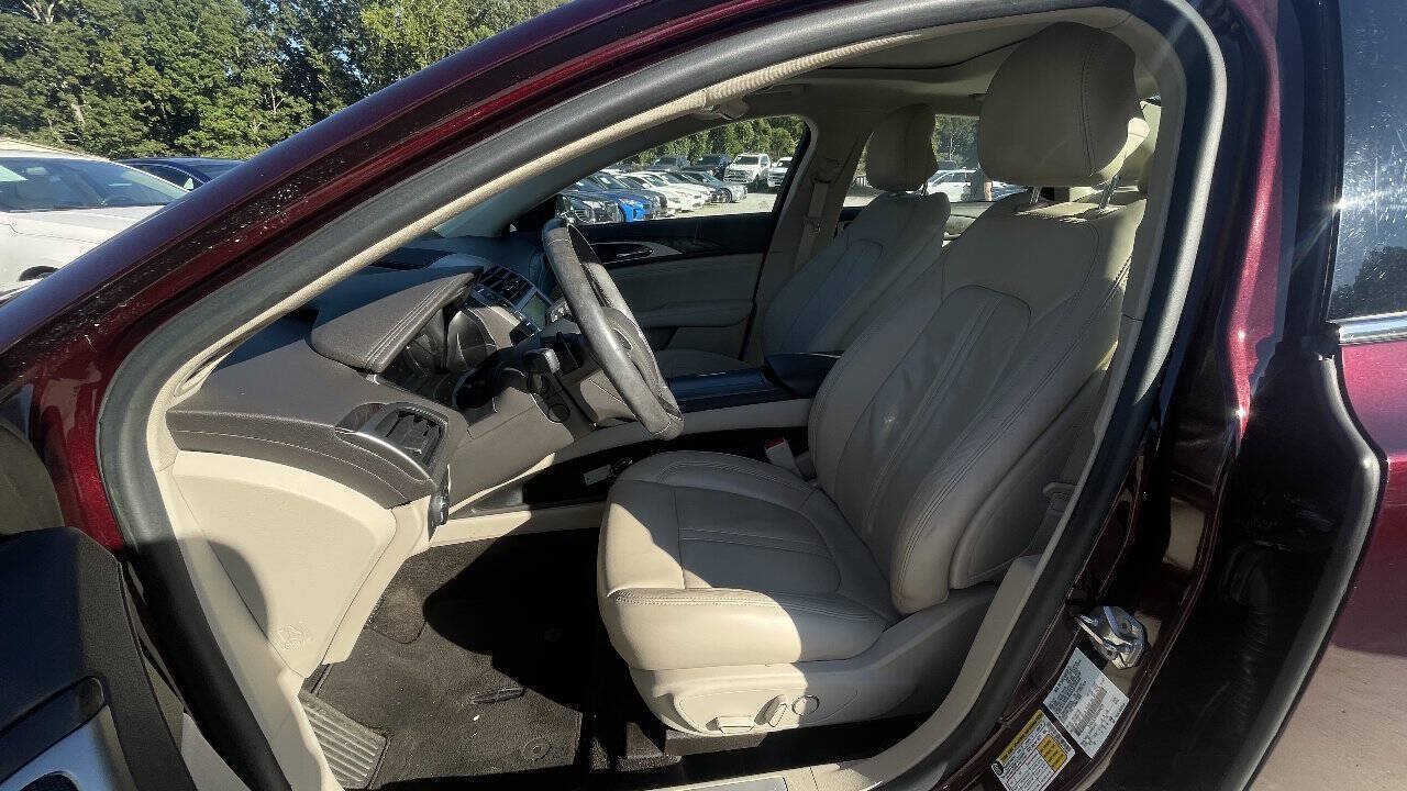 Used 2017 Lincoln MKZ Select w/ Select Plus Package FWD image 13