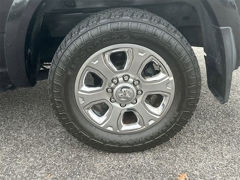 Used 2018 RAM 2500 Laramie image 24