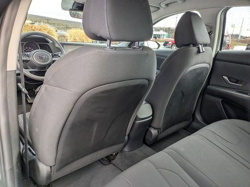 Used 2021 Hyundai Elantra SEL image 22