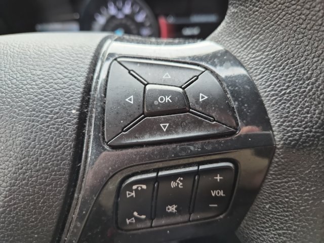 Used 2018 Ford Explorer XLT w/ Equipment Group 202A AWD/4WD image 20