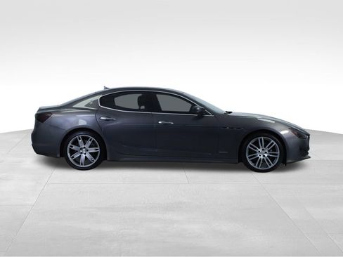 Used 2018 Maserati Ghibli S GranLusso image 12