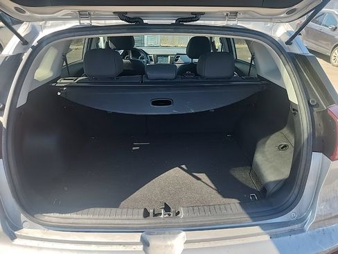 Used 2019 Kia Niro LX FWD image 17