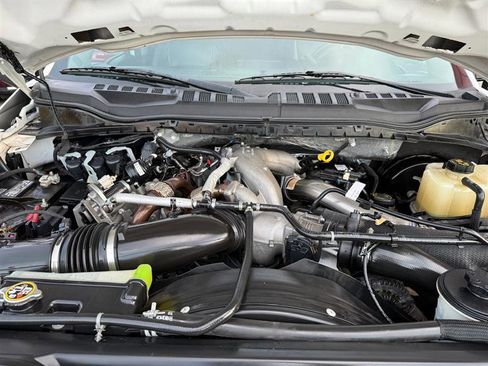 Used 2021 Ford F250 Lariat image 38
