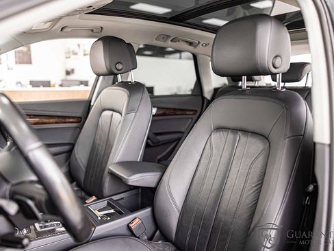 Used 2018 Audi Q5 2.0T Premium Plus w/ Premium Plus Package AWD/4WD image 19