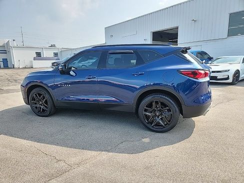 Used 2022 Chevrolet Blazer LT w/ Sound & Technology Package FWD image 8