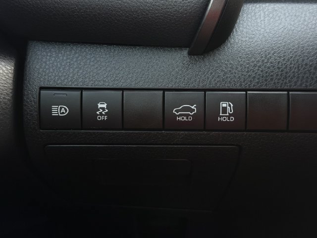 Used 2024 Toyota Camry SE FWD image 21