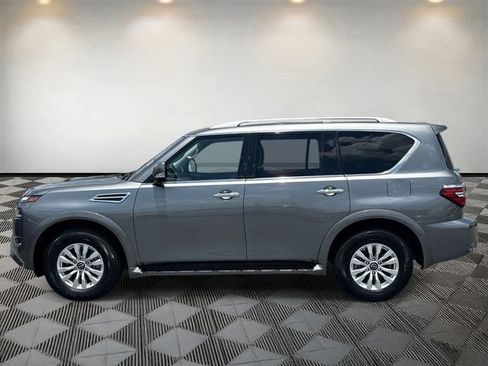 Used 2024 Nissan Armada SV AWD/4WD image 2