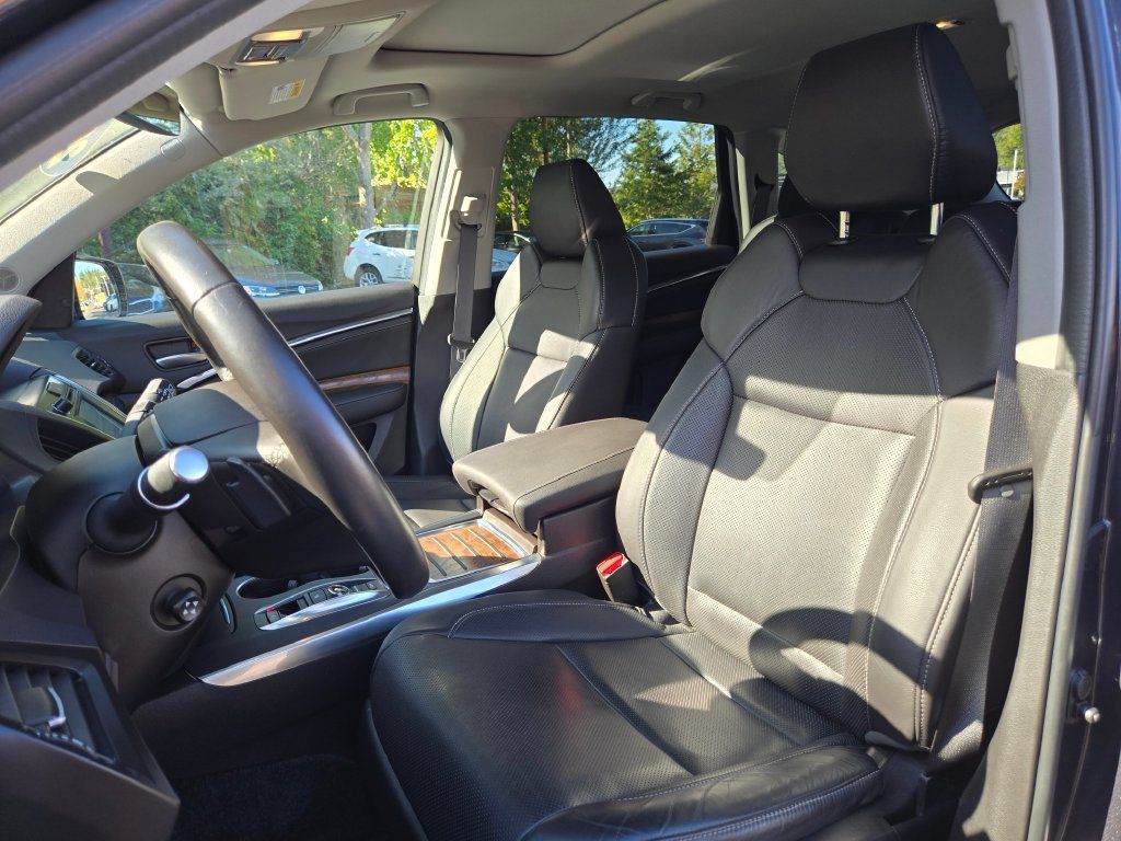Used 2019 Acura MDX w/ Technology Package AWD/4WD image 22
