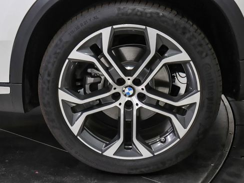 Used 2025 BMW X5 sDrive40i w/ Premium Package RWD image 10