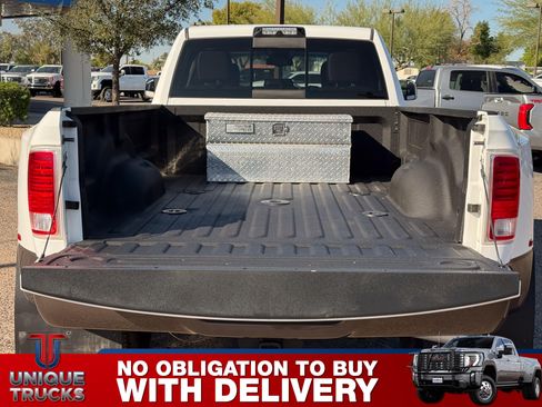 Used 2017 RAM 3500 Laramie Longhorn image 6