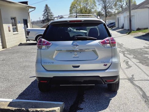 Used 2015 Nissan Rogue SL image 6